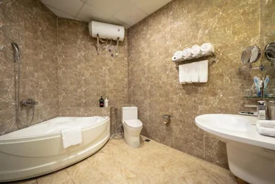 A25 Hotel - 96 Hai Bà Trưng – Fotos 8